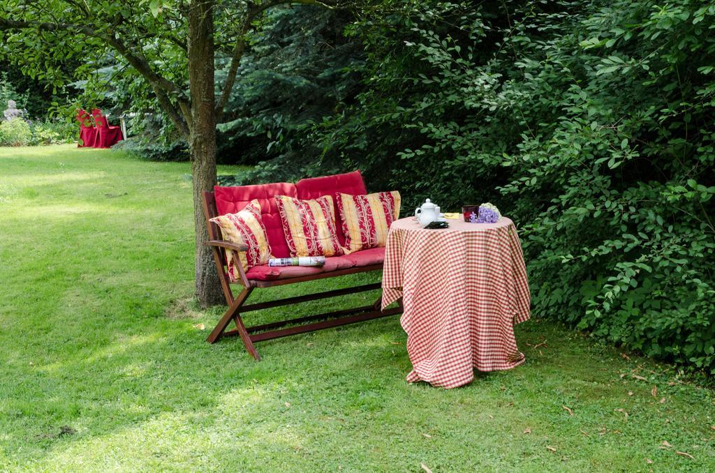 Hotel Gutshof Busch Sarstedt Exterior foto